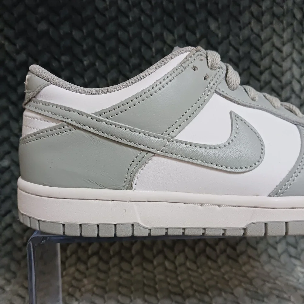 Nike Dunk Low GS White Light Smoke Grey Youth Sneakers Shoes Size 5.5Y